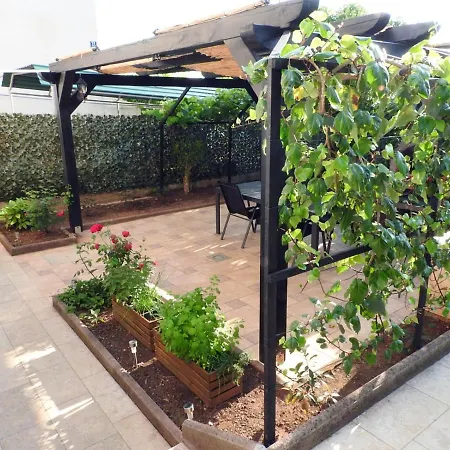 Apartmán Lu, Stinjan -