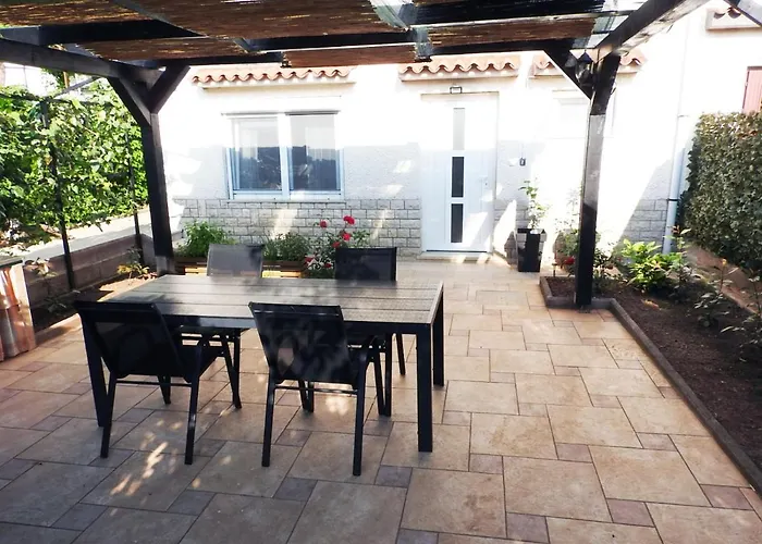 Lu, Stinjan - Apartman Póla